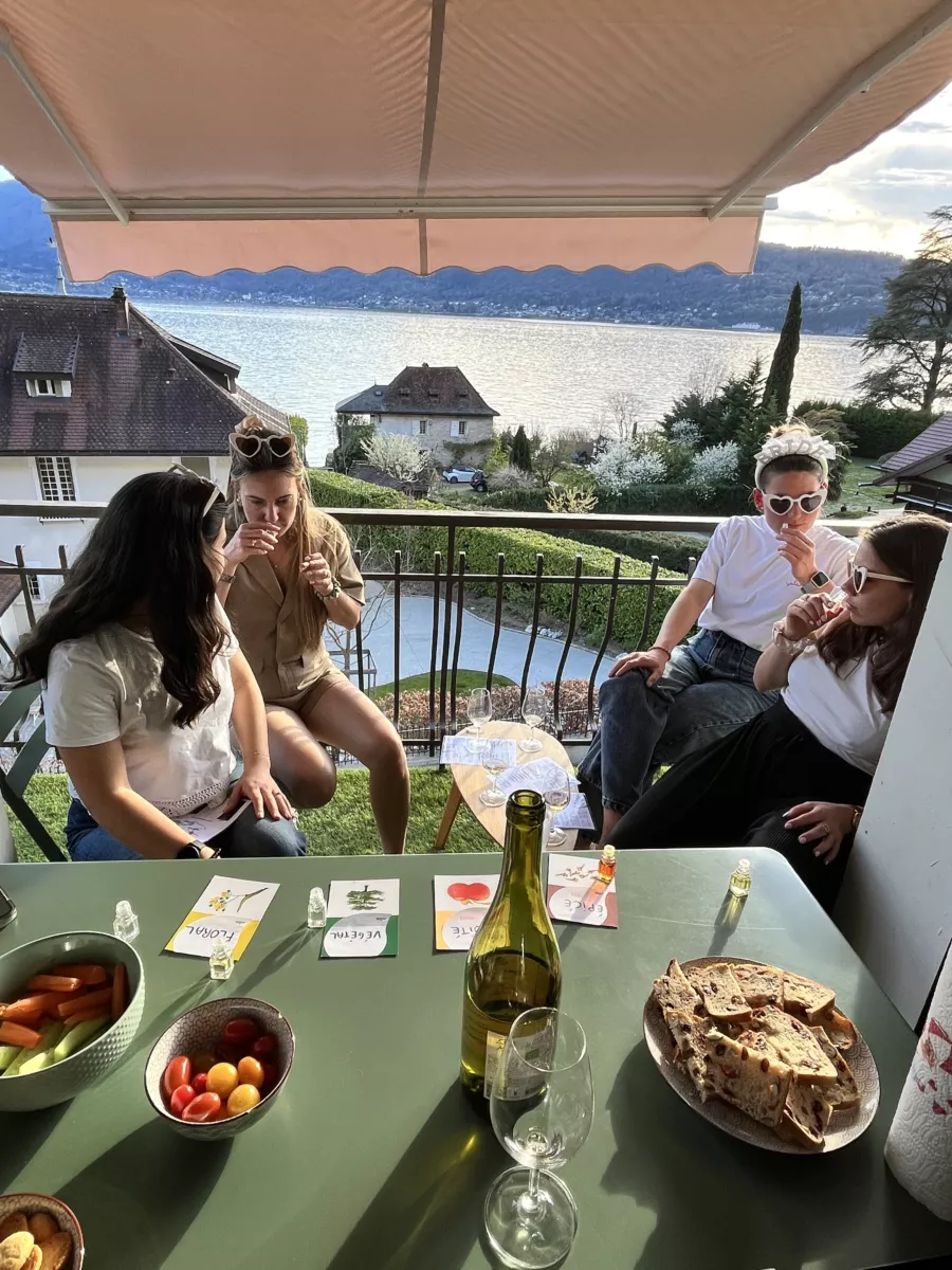 degustation-vin-domicile-lac-annecy degustation-vin-domicile-lac-annecy-evjf